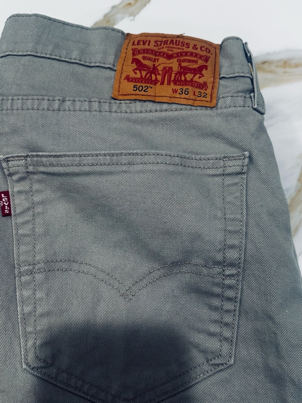 Levi's 502 Men's Jeans